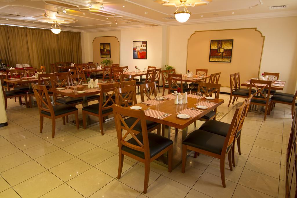 Landmark Hotel Dubai Buitenkant foto