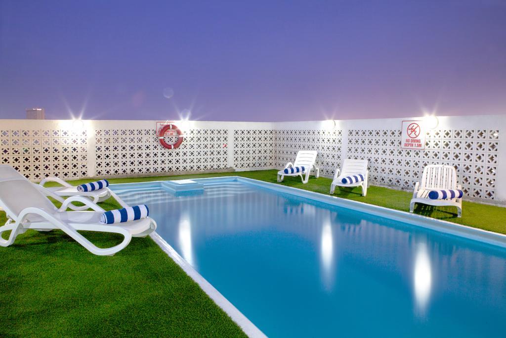 Landmark Hotel Dubai Buitenkant foto